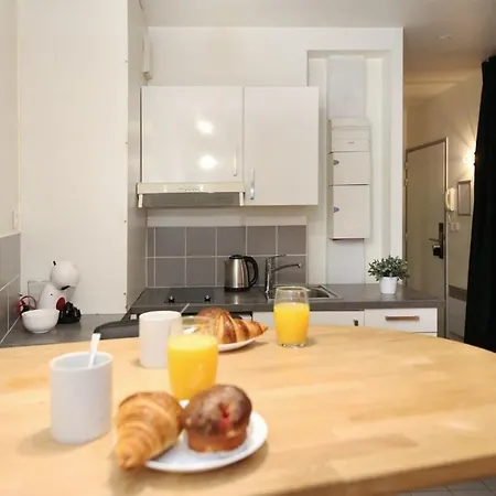 101 - Confortable Avec Kitchenette 5 Apartment